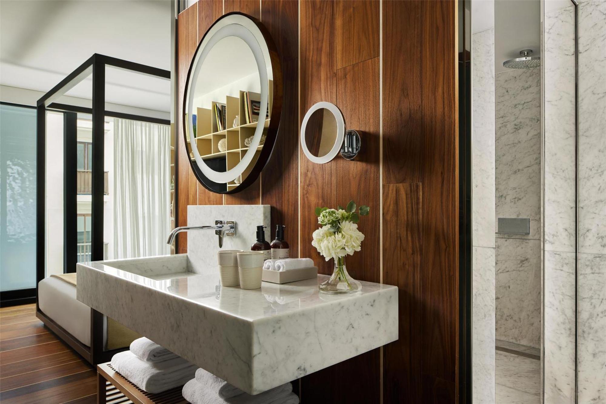 Hotel Nh Collection 5*